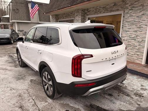 2022 Kia Telluride S