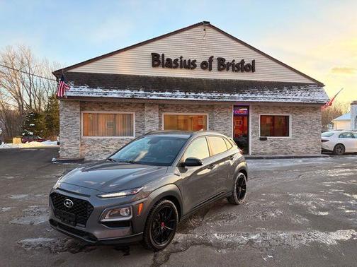 2021 Hyundai KONA NIGHT