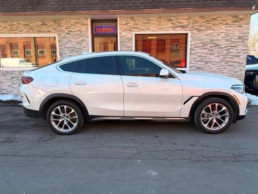 2020 BMW X6 xDrive40i