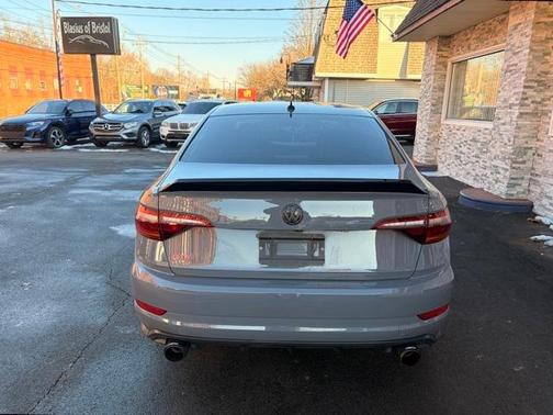 2019 Volkswagen Jetta GLI 2.0T S
