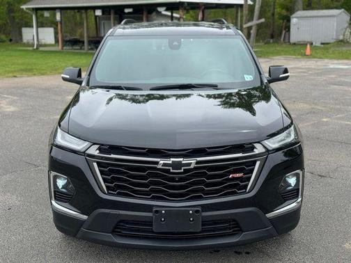 Mosaic Black Metallic 2023 Chevrolet Traverse RS