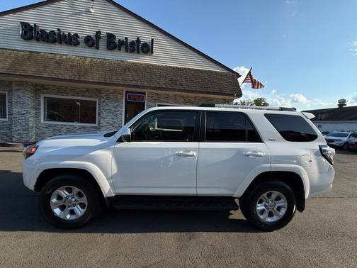 2022 Toyota 4Runner SR5