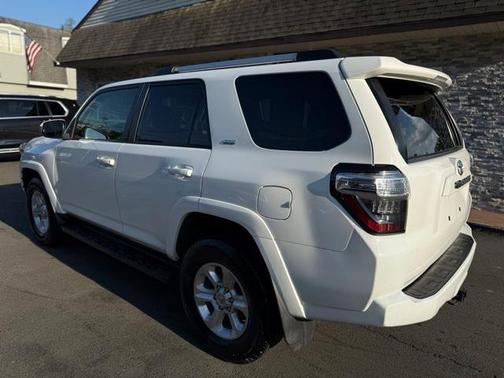 2022 Toyota 4Runner SR5