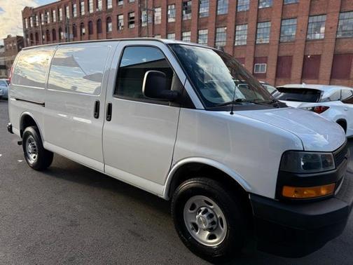2022 Chevrolet Express 2500 Work Van