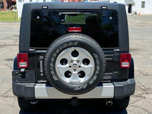 Black Clearcoat 2015 Jeep Wrangler Unlimited Sahara