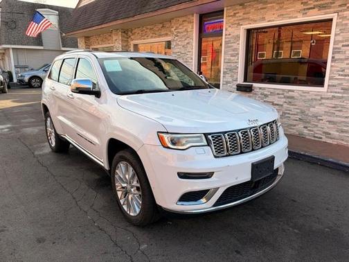 2018 Jeep Grand Cherokee Summit