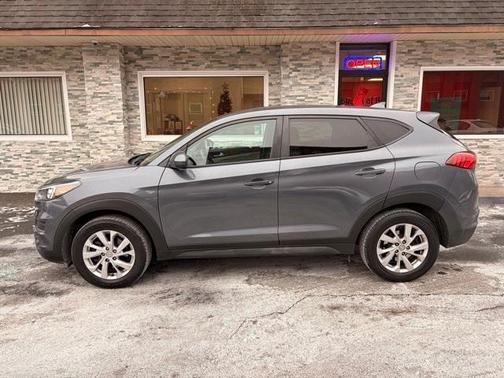 2019 Hyundai TUCSON SE