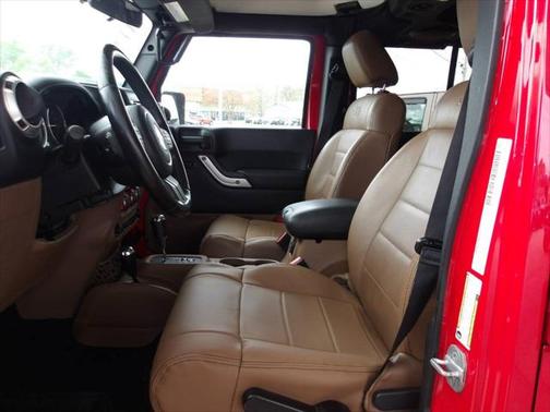 2012 Jeep Wrangler Unlimited Sahara