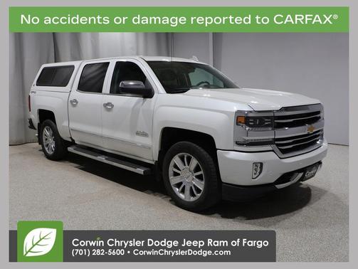 Iridescent Pearl Tricoat 2017 Chevrolet Silverado 1500 High Country