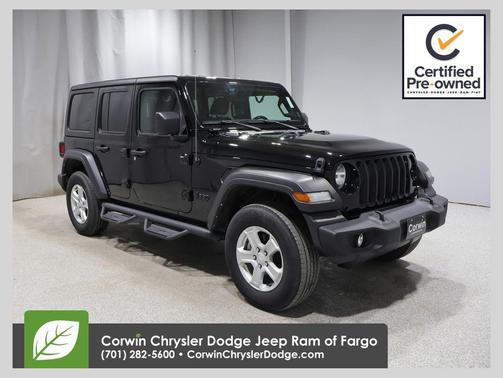 Black Clearcoat 2022 Jeep Wrangler Unlimited Sport