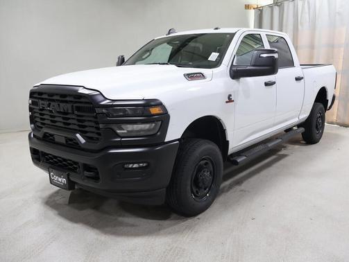 2025 RAM 2500 Tradesman Crew Cab 4x4 6'4' Box