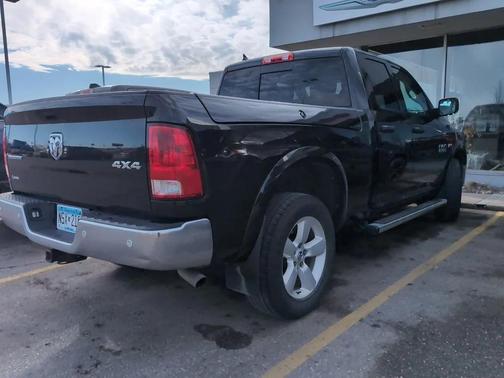 2015 RAM 1500 SLT
