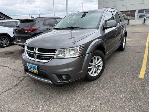Storm Gray Pearlcoat 2013 Dodge Journey SXT