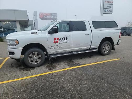 2024 RAM 3500 Big Horn Crew Cab 4x4 6'4' Box