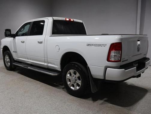 2024 RAM 3500 Big Horn Crew Cab 4x4 6'4' Box