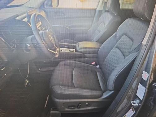 2024 Nissan Pathfinder SV 4WD