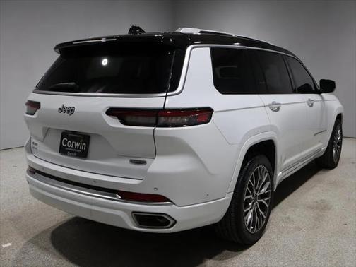 2023 Jeep Grand Cherokee L Summit Reserve