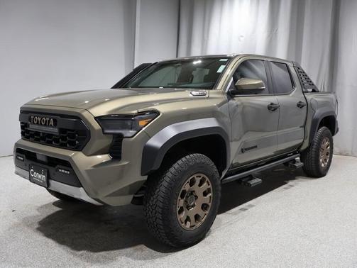 2025 Toyota Tacoma Hybrid 