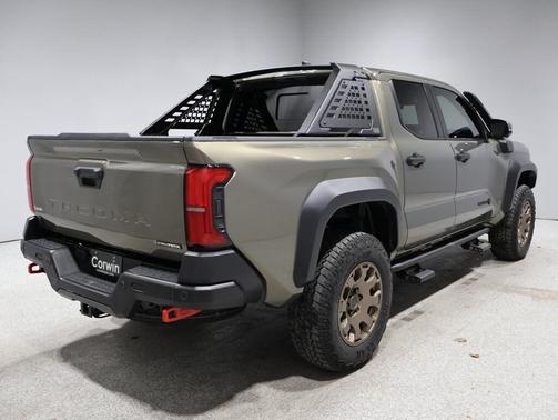 2025 Toyota Tacoma Hybrid 