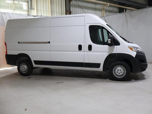 2026 RAM ProMaster 2500 Tradesman