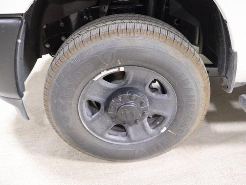 2025 RAM 3500 Tradesman Crew Cab 4x4 6'4' Box