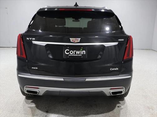 2021 Cadillac XT5 Premium Luxury