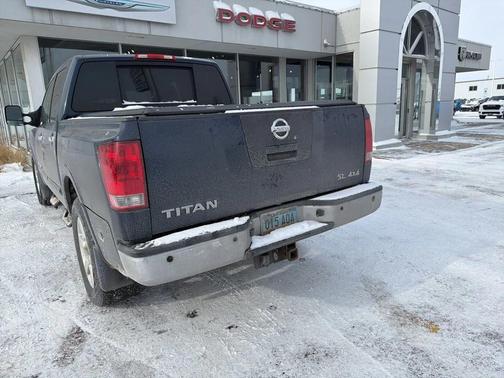 2011 Nissan Titan SL