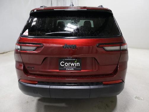 2025 Jeep Grand Cherokee L Altitude