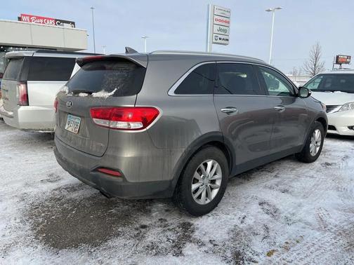 2018 Kia Sorento LX