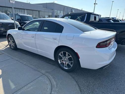 2016 Dodge Charger SXT