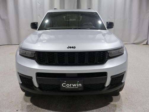 Silver Zynith 2023 Jeep Grand Cherokee L Altitude