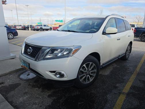 Moonlight White 2013 Nissan Pathfinder SL