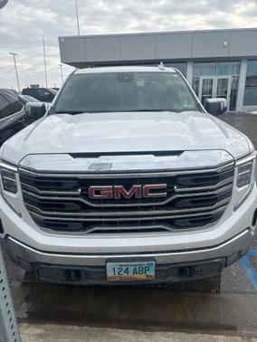 2023 GMC Sierra 1500 SLT