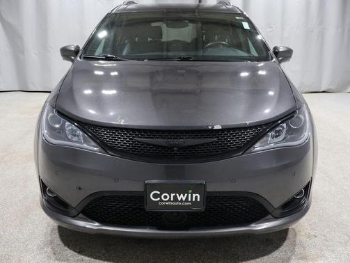 2019 Chrysler Pacifica Touring-L Plus