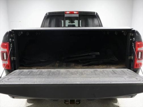 2022 RAM 2500 Laramie Crew Cab 4x4 6'4' Box
