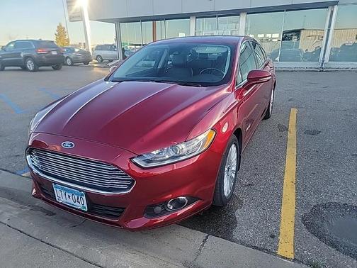 2014 Ford Fusion Hybrid SE