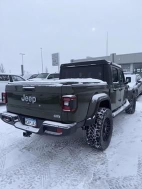 2021 Jeep Gladiator Overland