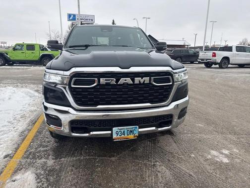 2025 RAM 1500 Big Horn/Lone Star