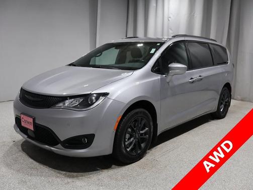 2020 Chrysler Pacifica L