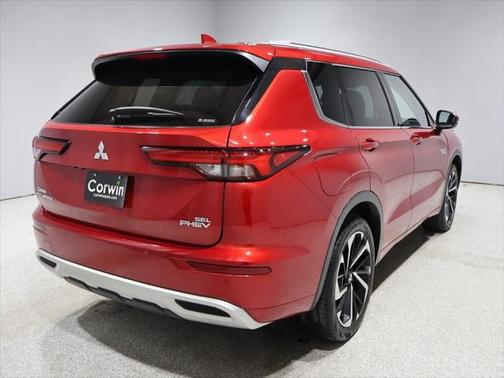 2023 Mitsubishi Outlander PHEV SEL