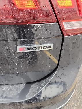 2021 Volkswagen Tiguan 2.0T SEL R-Line 4MOTION