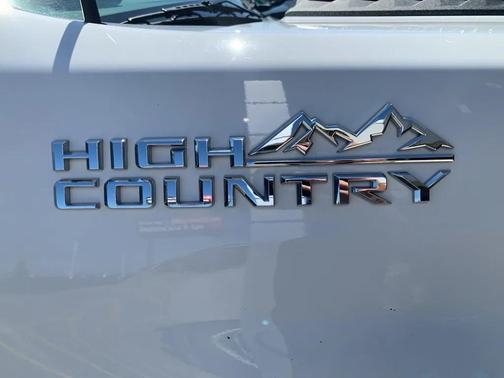 2022 Chevrolet Silverado 3500 High Country