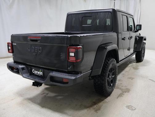 2026 Jeep Gladiator Willys 4x4