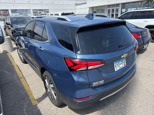 Lakeshore Blue Metallic 2024 Chevrolet Equinox Premier w/1LZ