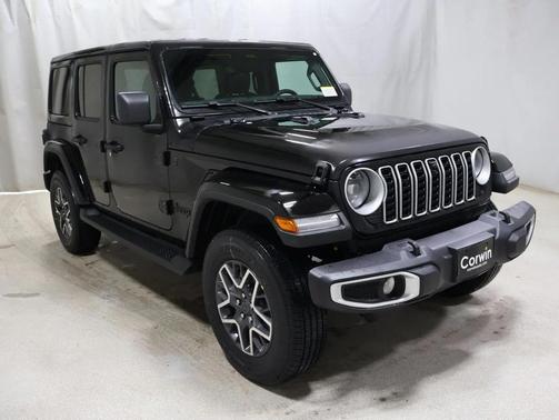 2026 Jeep Wrangler 4-Door Sahara 4x4