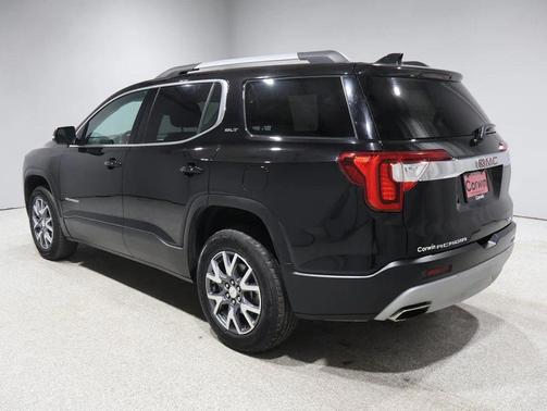 2023 GMC Acadia AWD SLT
