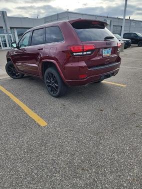 2018 Jeep Grand Cherokee Laredo E