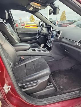 2018 Jeep Grand Cherokee Laredo E