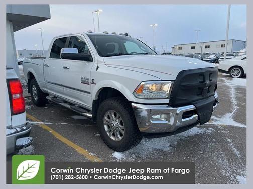 2017 RAM 2500 Laramie Crew Cab 4x4 6'4' Box