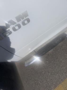 Bright White Clearcoat 2018 RAM 1500 Big Horn